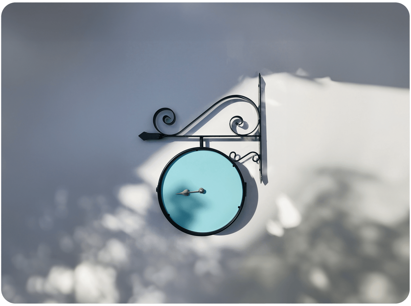 The Clock (Hour) by Alexandru R